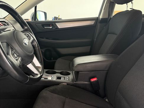 Used 2016 Subaru Outback 2.5i Premium w/ Popular Package #1 image 4