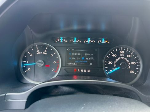 Used 2019 Ford F150 XLT w/ Equipment Group 302A Luxury AWD/4WD image 9