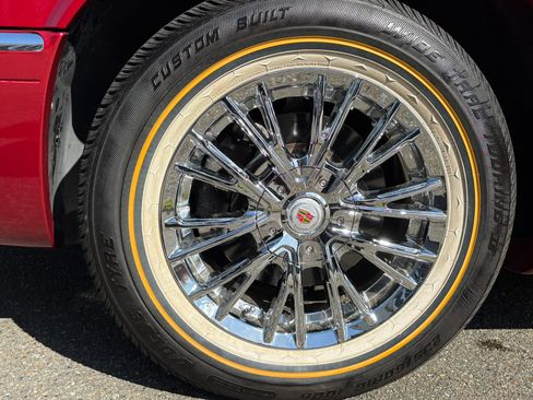 Used 2002 Cadillac Eldorado Touring w/ Preffered Equipment Group image 11