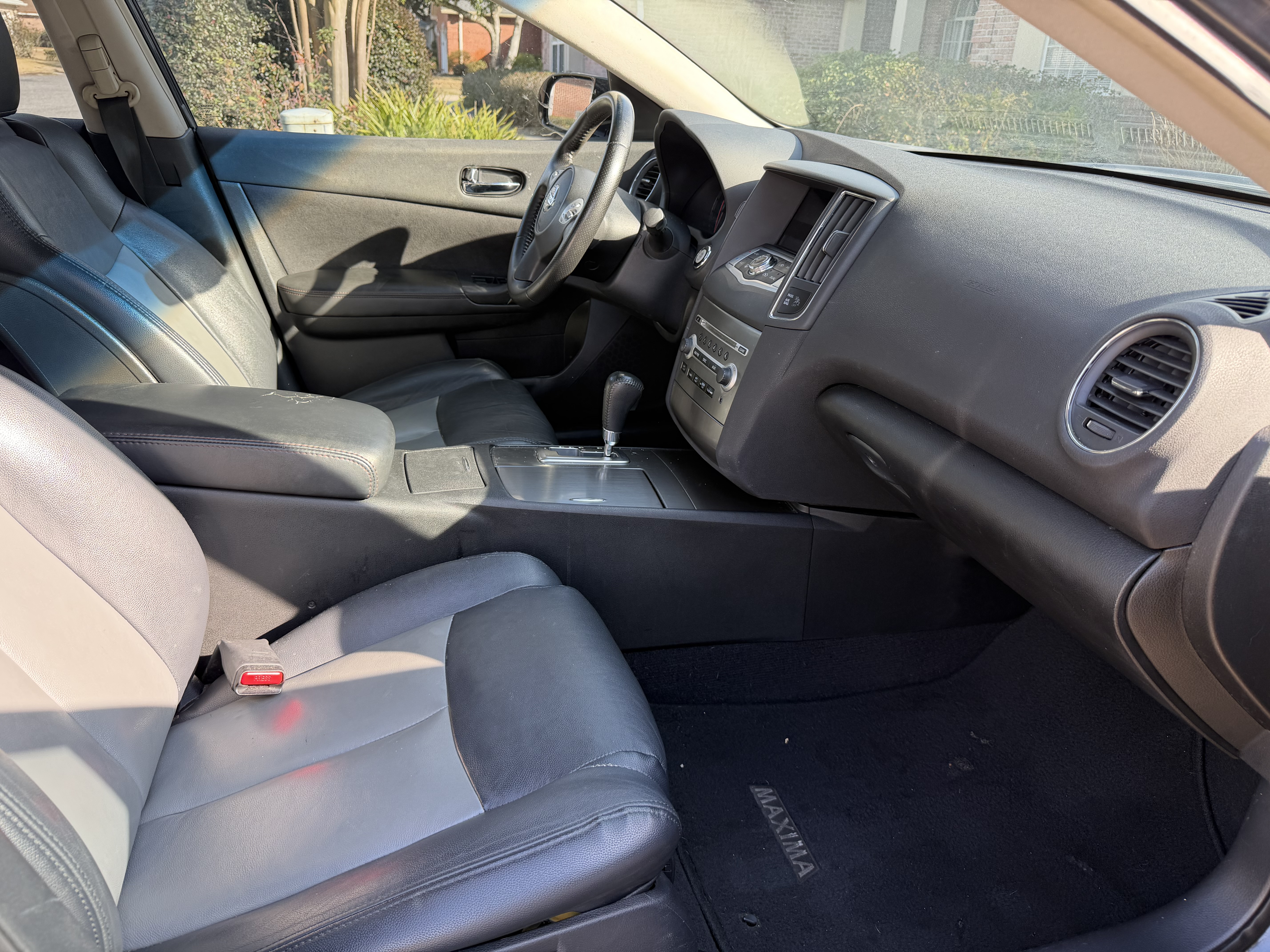 Used 2012 Nissan Maxima 3.5 S w/ Limited Edition Pkg FWD image 10
