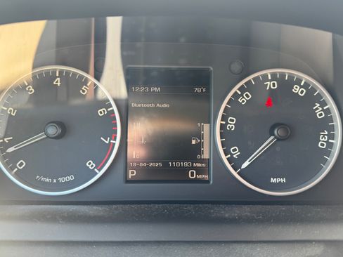 Used 2016 Land Rover LR4 HSE LUX image 18