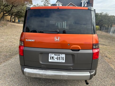 Used 2004 Honda Element EX image 6