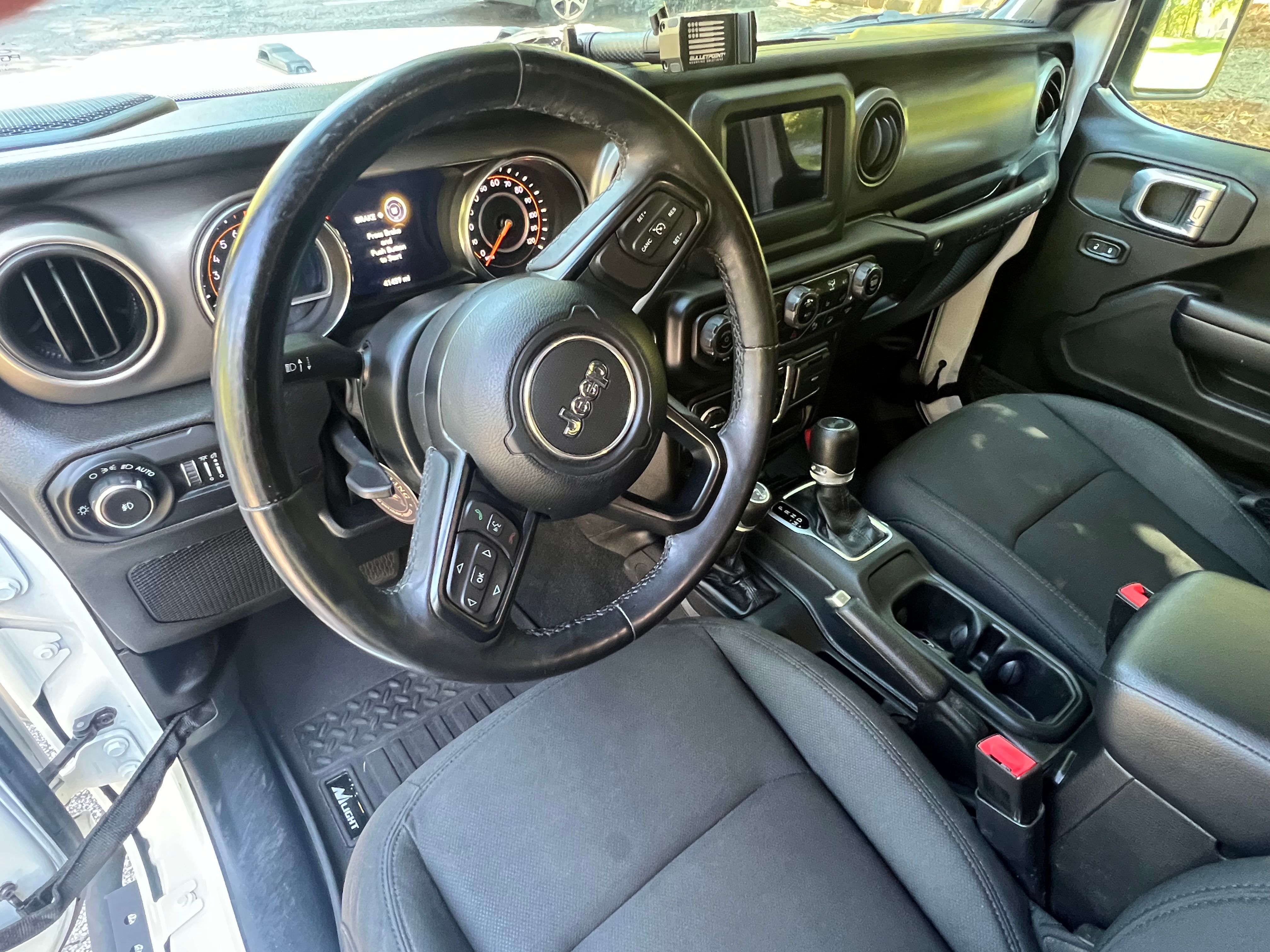 Used 2020 Jeep Wrangler Unlimited Sport AWD/4WD image 14