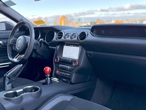 Used 2017 Ford Mustang Shelby GT350 image 8