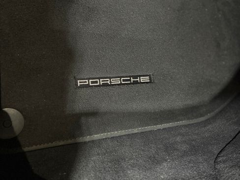 Used 2021 Porsche 911 Carrera S RWD image 19