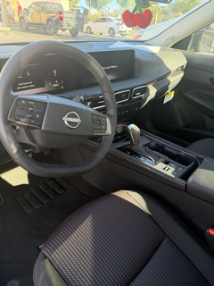Used 2026 Nissan Sentra SR w/ SR All Weather Package FWD image 6