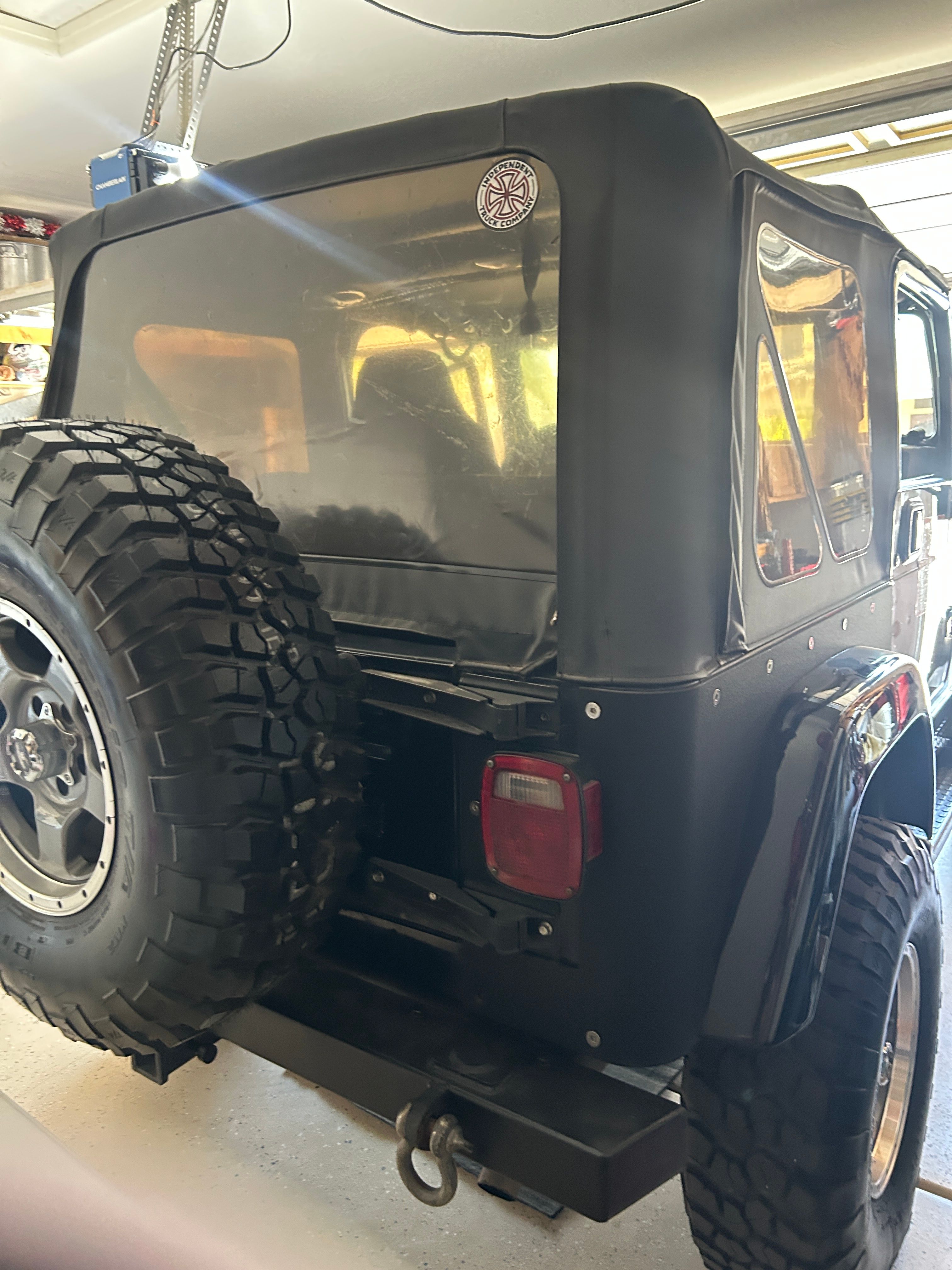 Used 2000 Jeep Wrangler Sahara AWD/4WD image 13
