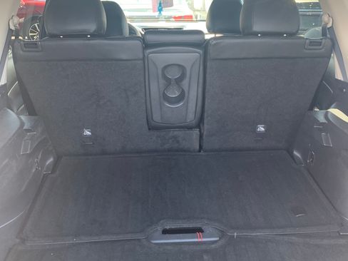 Used 2019 Nissan Rogue SV image 10