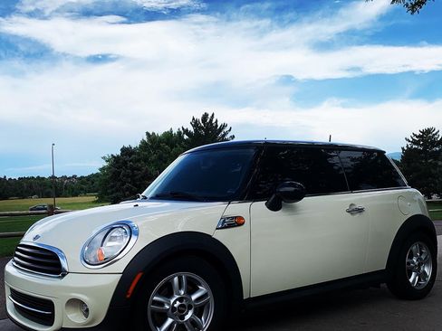 Used 2013 MINI Cooper Hardtop image 5