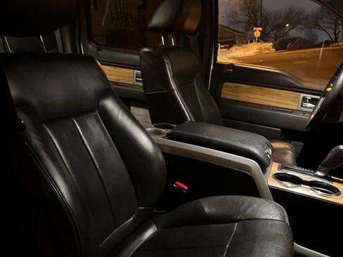 Used 2011 Ford F150 Lariat w/ Lariat Chrome Pkg image 10