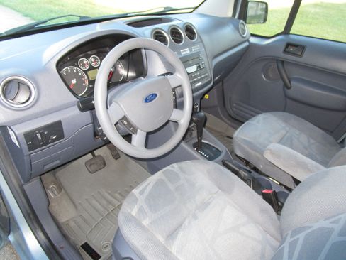 Used 2013 Ford Transit Connect XLT Premium FWD image 6