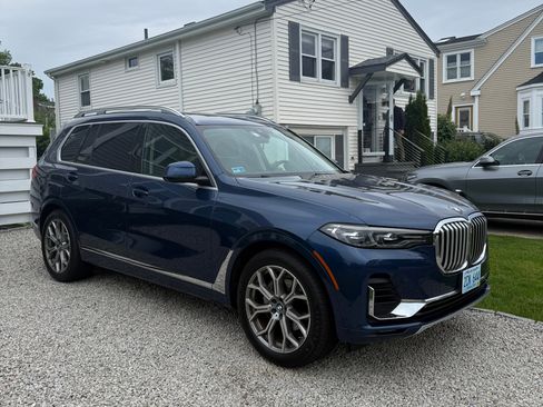 Used 2021 BMW X7 xDrive40i w/ Executive Package AWD/4WD image 1