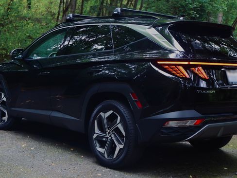 Used 2022 Hyundai Tucson Limited AWD/4WD image 9