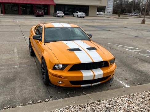 Used 2007 Ford Mustang Shelby GT500 image 9