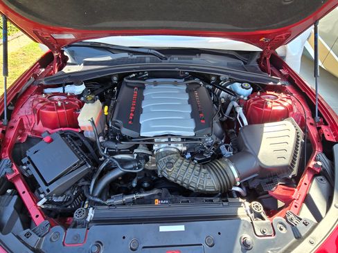 Used 2023 Chevrolet Camaro SS RWD image 6