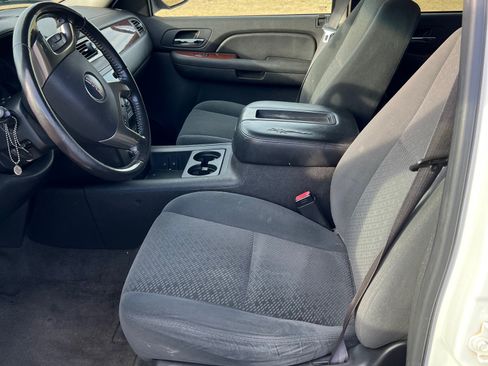 Used 2007 GMC Yukon SLE image 9