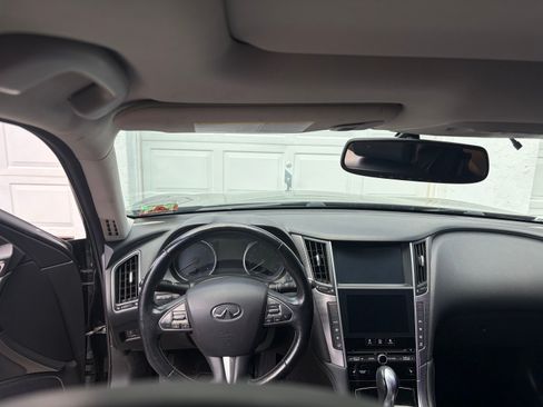 Used 2014 INFINITI Q50 Premium AWD/4WD image 5