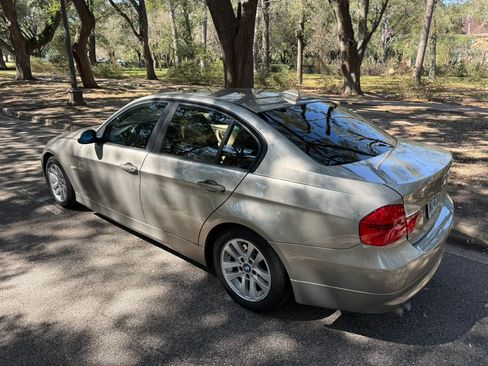 Used 2007 BMW 328i Sedan image 10