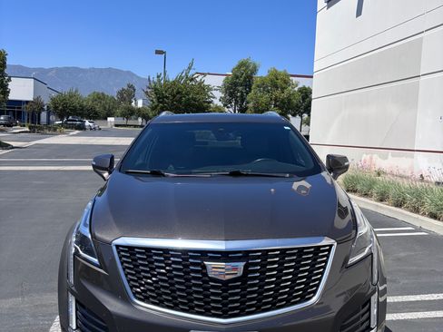 Used 2020 Cadillac XT5 Premium Luxury FWD image 5