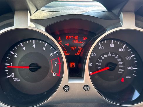 Used 2015 Nissan Juke SL image 6