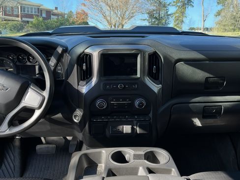 Used 2023 Chevrolet Silverado 1500 Custom Trail Boss image 8