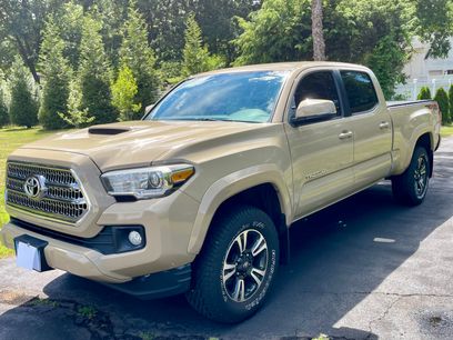 Used 2016 Toyota Tacoma TRD Sport w/ Premium & Technology Package
