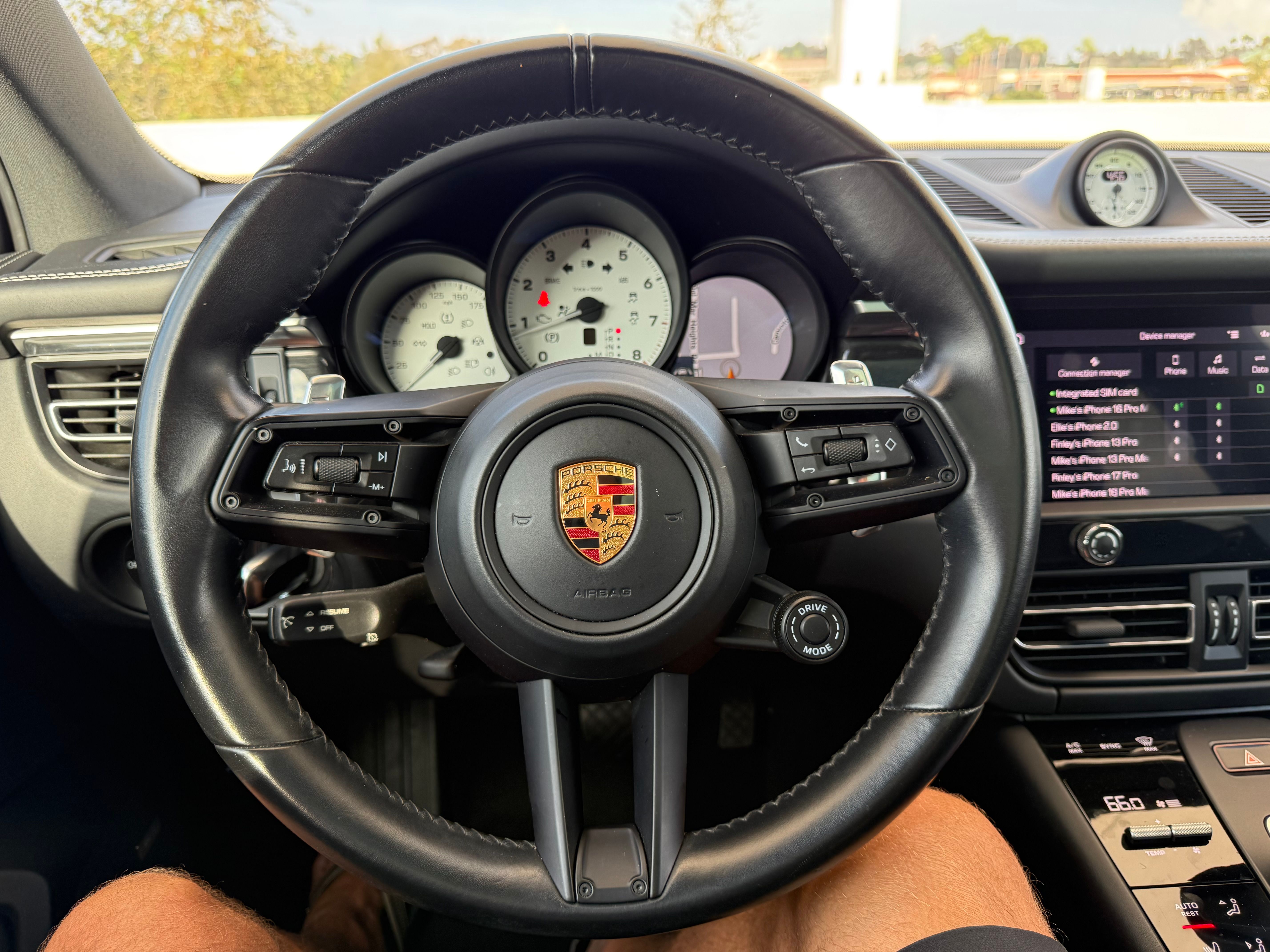 Used 2022 Porsche Macan S AWD/4WD image 20