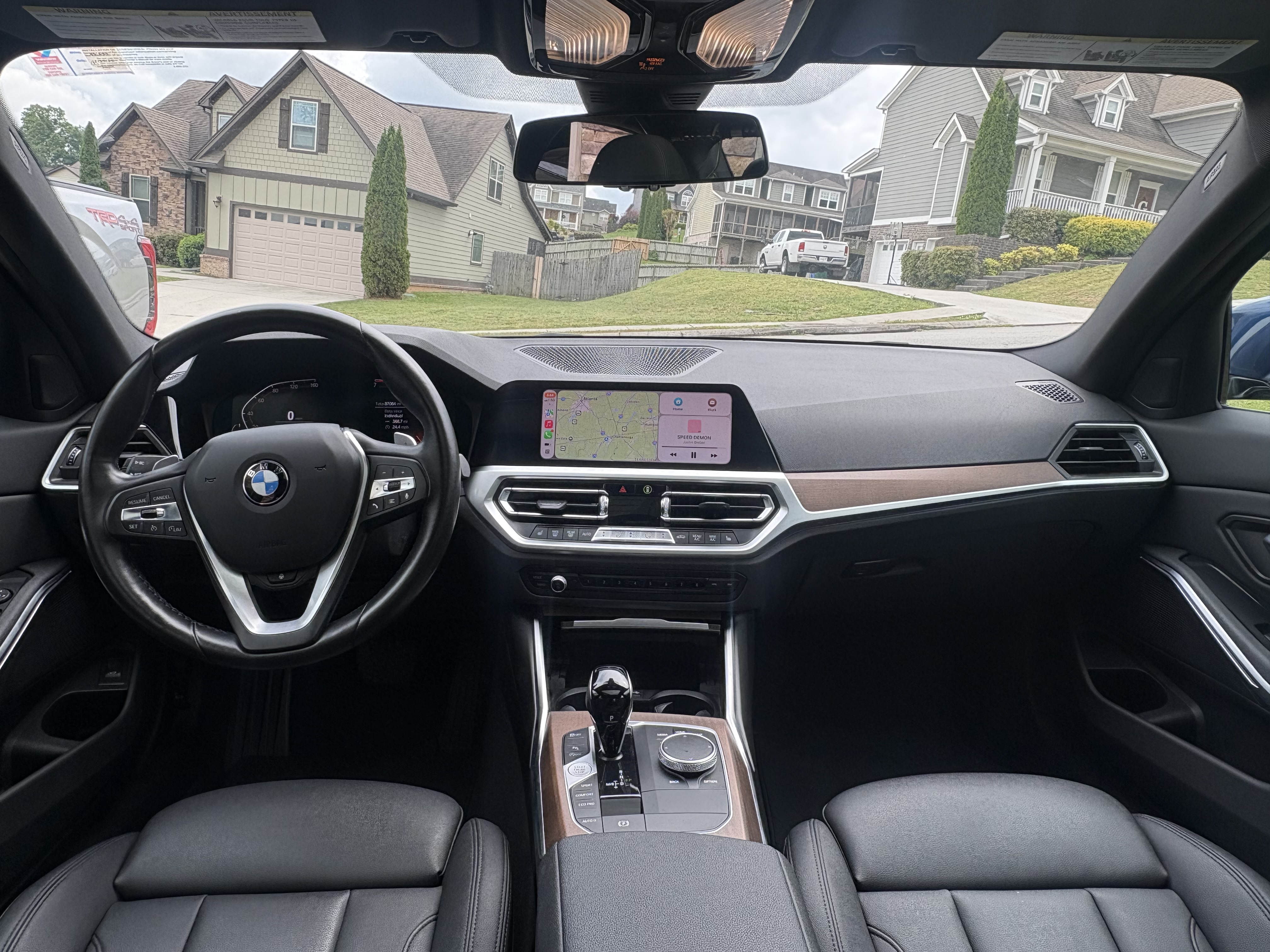 Used 2021 BMW 330i Sedan w/ Premium Package RWD image 11
