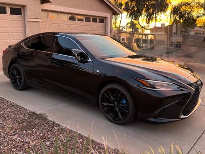 Used 2022 Lexus ES 350 F Sport w/ Accessory Package 2
