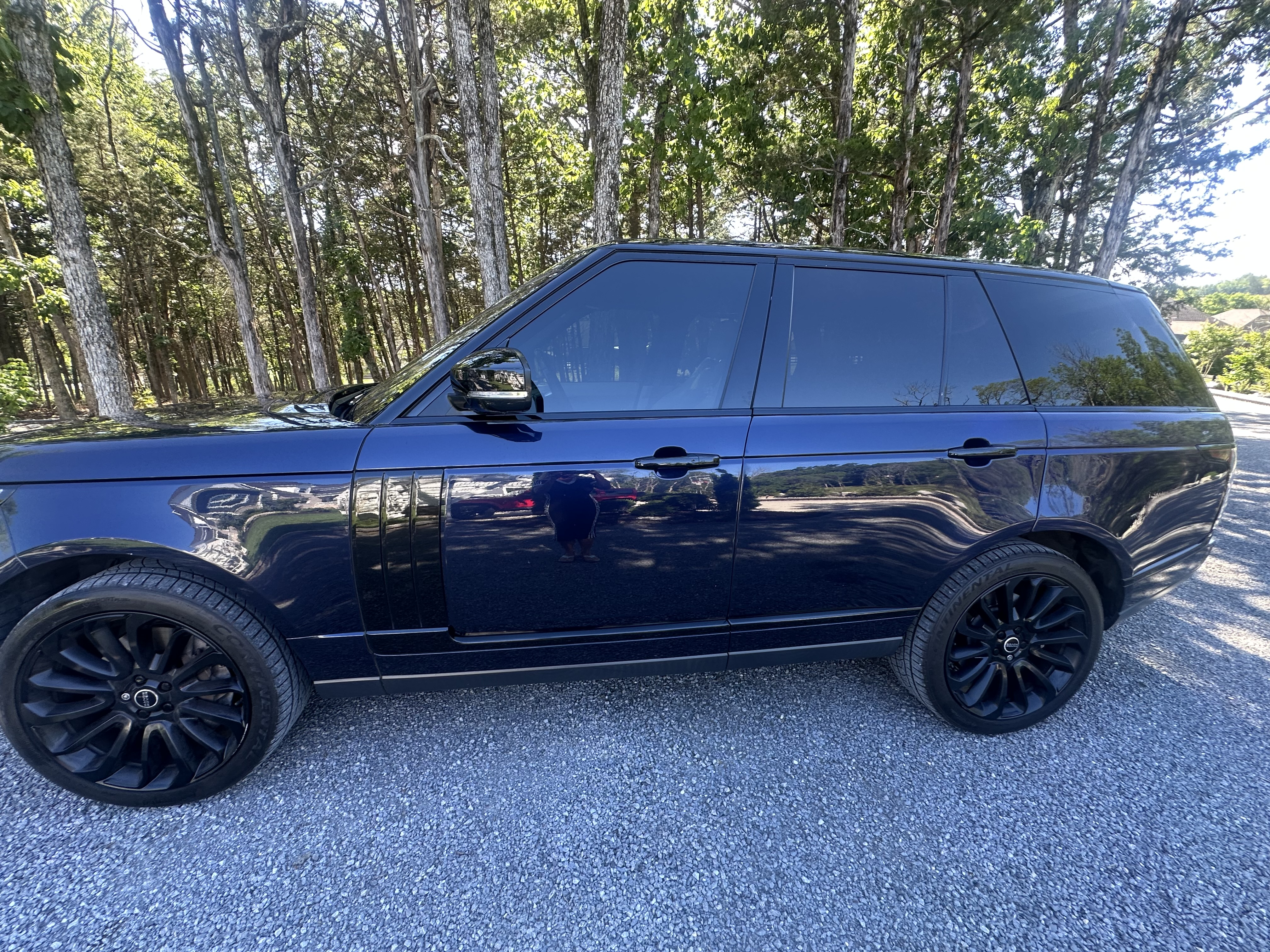 Used 2017 Land Rover Range Rover HSE AWD/4WD image 2