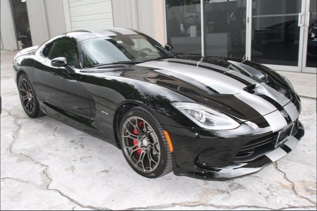 Used 2013 SRT Viper GTS w/ GTS Laguna Interior Pkg RWD image 15
