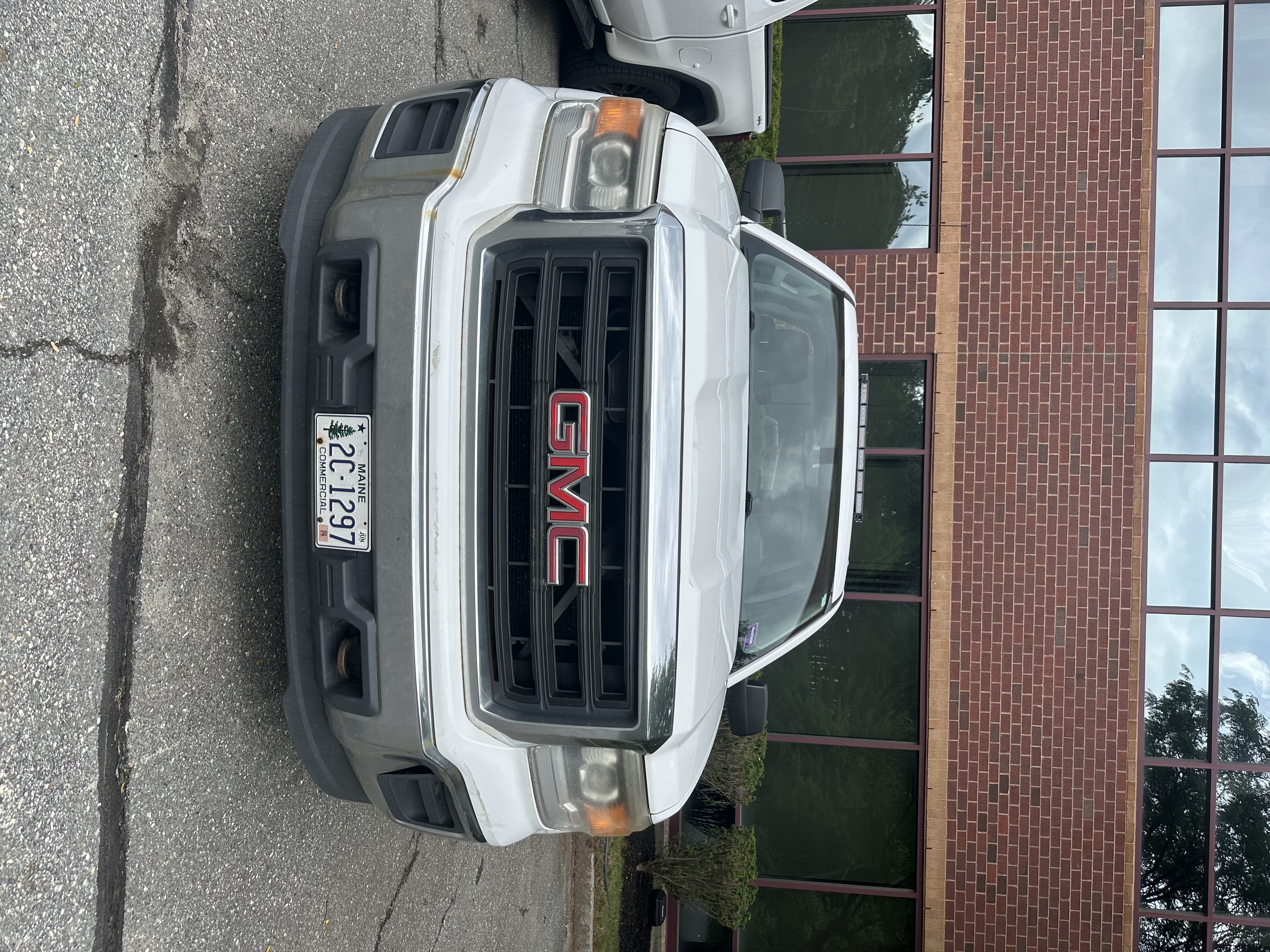 Used 2014 GMC Sierra 1500 4x4 Double Cab image 2