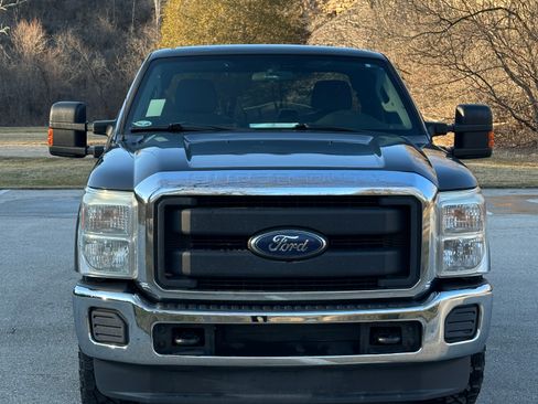 Used 2016 Ford F250 XL w/ XL Appearance Package image 10