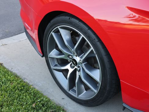 Used 2016 Ford Mustang GT Premium w/ Enhanced Security Package image 13