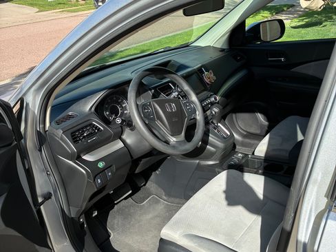 Used 2016 Honda CR-V EX image 9