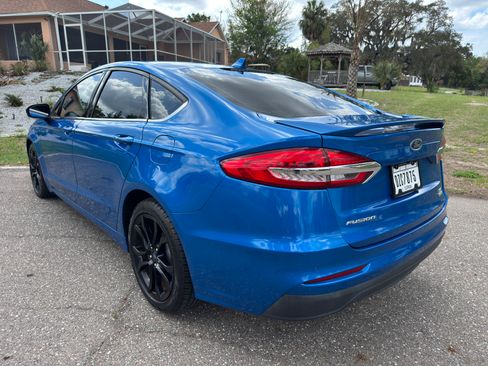 Used 2020 Ford Fusion SE w/ Equipment Group 151A image 6