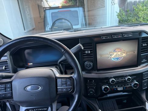 Used 2023 Ford F250 Platinum AWD/4WD image 19