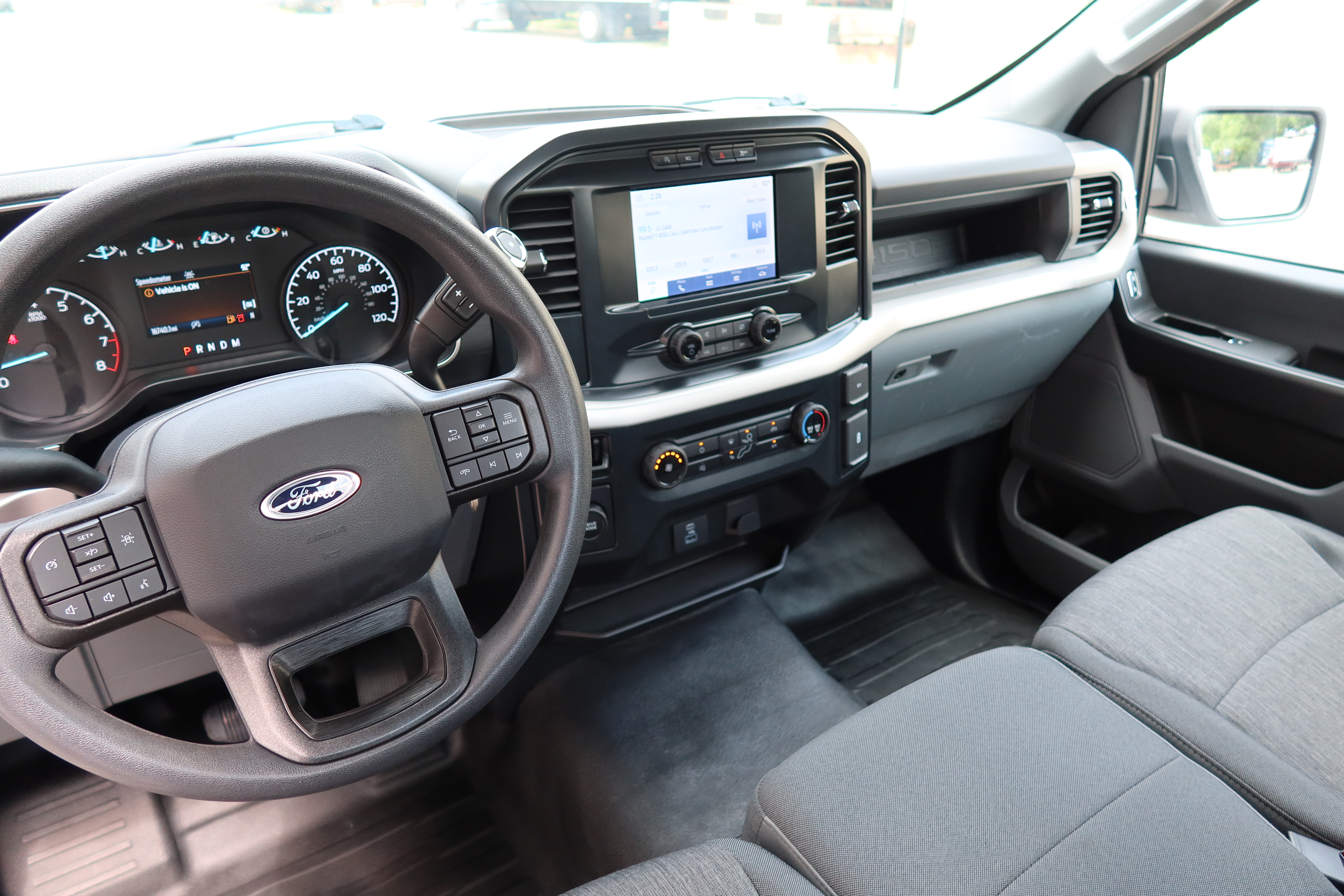 Used 2022 Ford F150 XL w/ Equipment Group 101A High RWD image 18