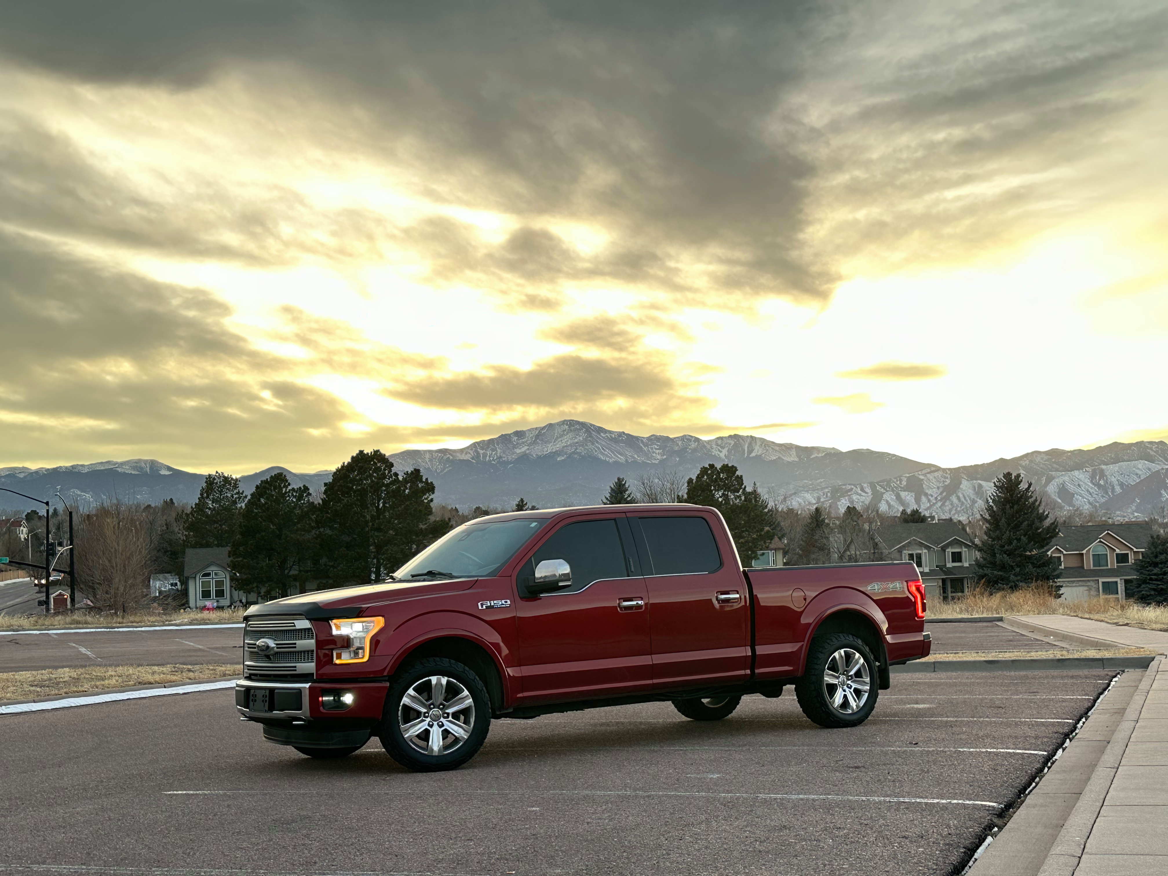 Used 2015 Ford F150 Platinum w/ Technology Package AWD/4WD image 17