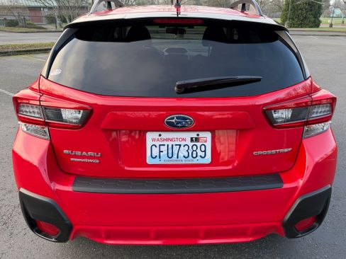 Used 2023 Subaru Crosstrek 2.0i image 9