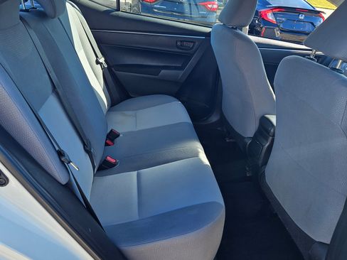 Used 2015 Toyota Corolla LE image 17