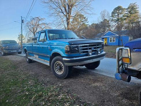 Used 1995 Ford F250 4x4 SuperCab image 2