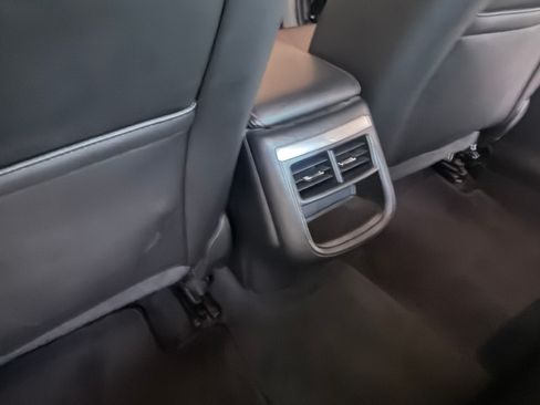 Used 2019 Chevrolet Impala LT FWD image 20
