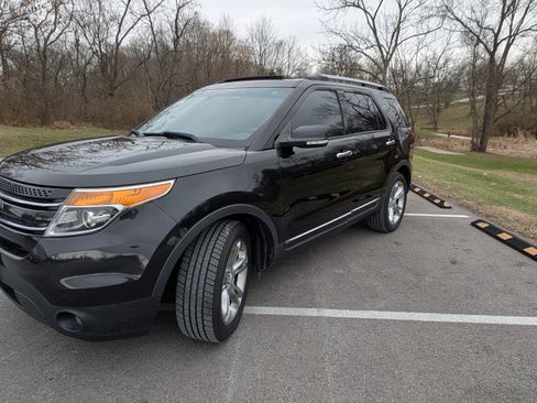 Used 2014 Ford Explorer Limited image 2