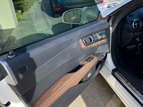 Used 2015 Mercedes-Benz SL 400 image 14