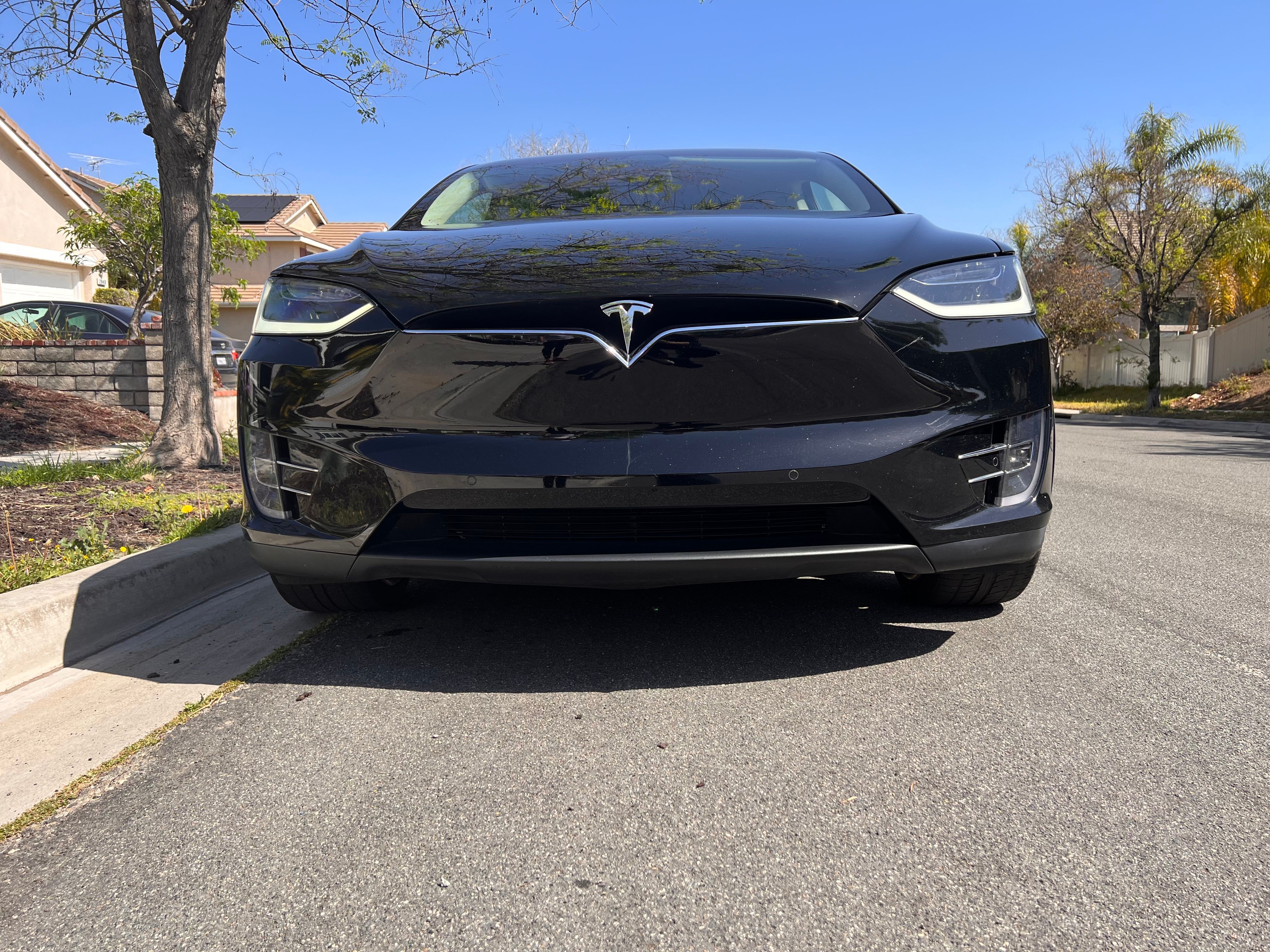 Used 2018 Tesla Model X 75D AWD/4WD image 5