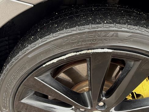 Used 2017 Jaguar XE R-Sport image 27