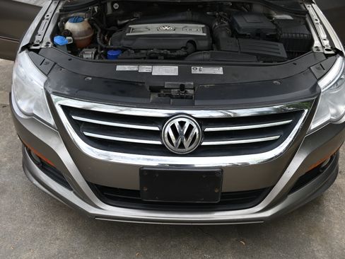 Used 2012 Volkswagen CC R-Line image 16