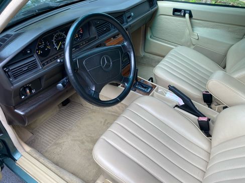 Used 1993 Mercedes-Benz 190 E 2.3 image 13