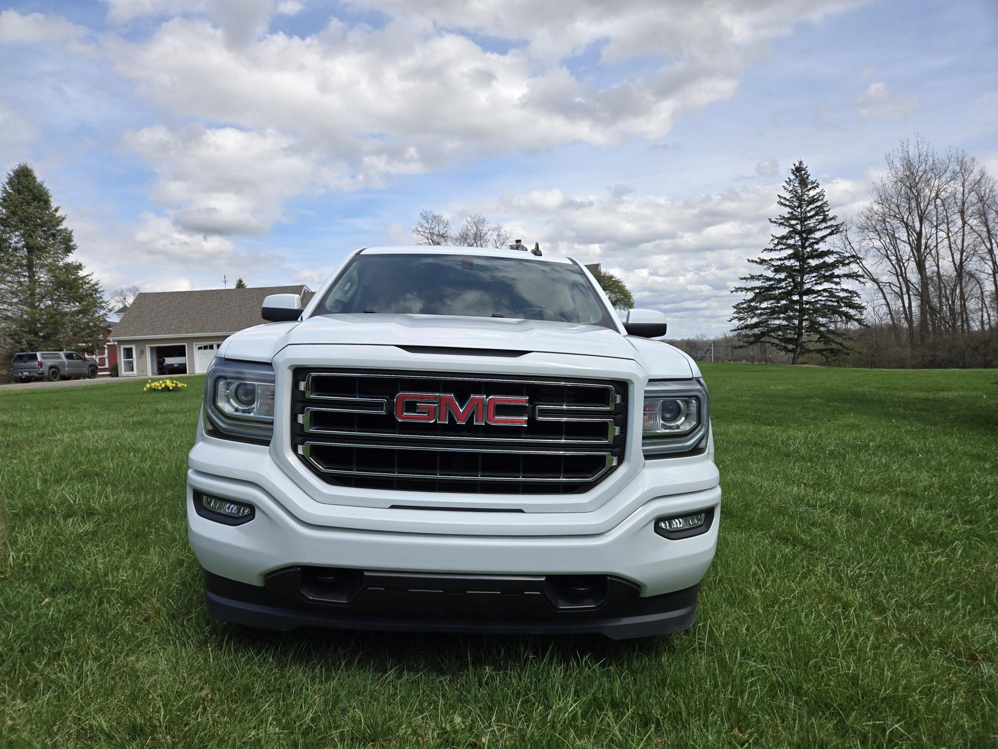 Used 2019 GMC Sierra 1500 Limited w/ Elevation Edition AWD/4WD image 2